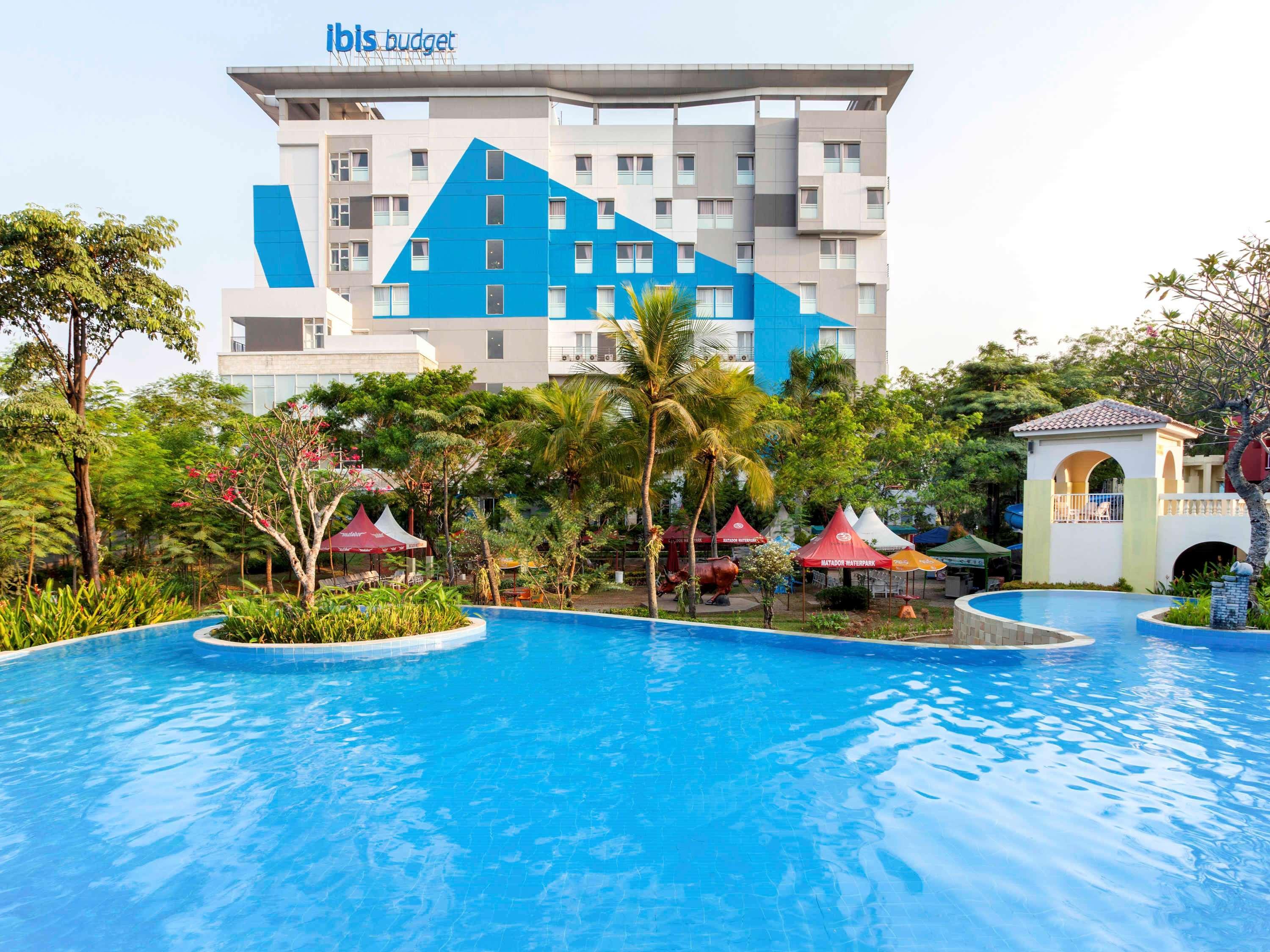 Ibis Budget Cikarang Festival Bekasi Eksteriør bilde