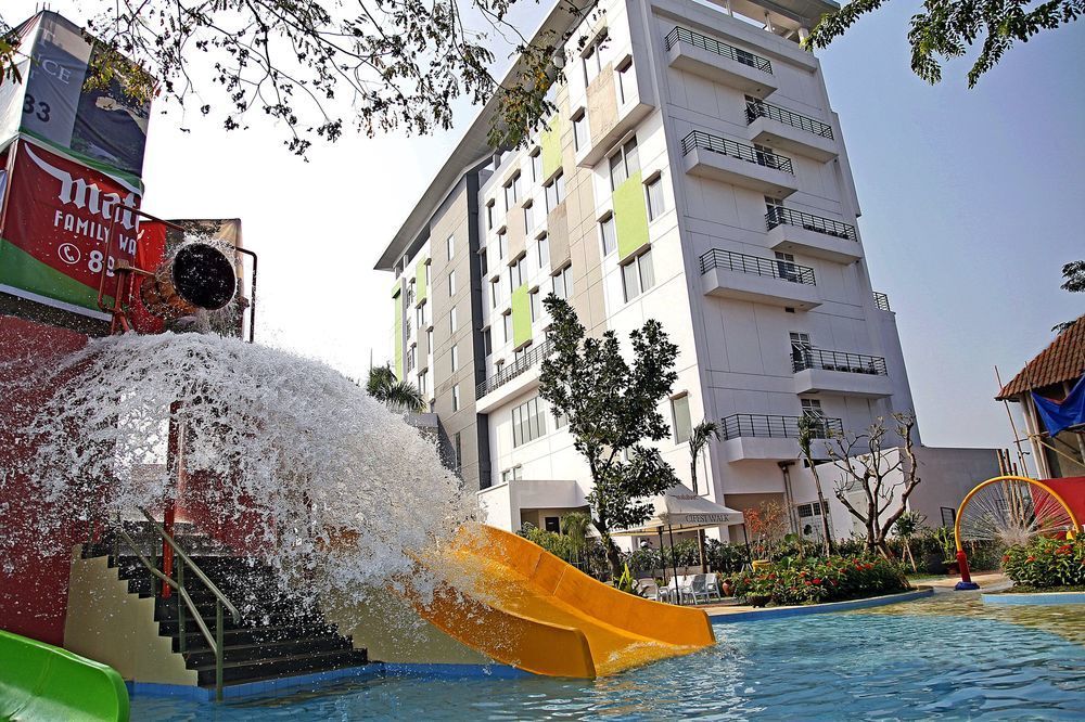 Ibis Budget Cikarang Festival Bekasi Eksteriør bilde