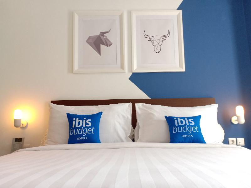 Ibis Budget Cikarang Festival Bekasi Eksteriør bilde